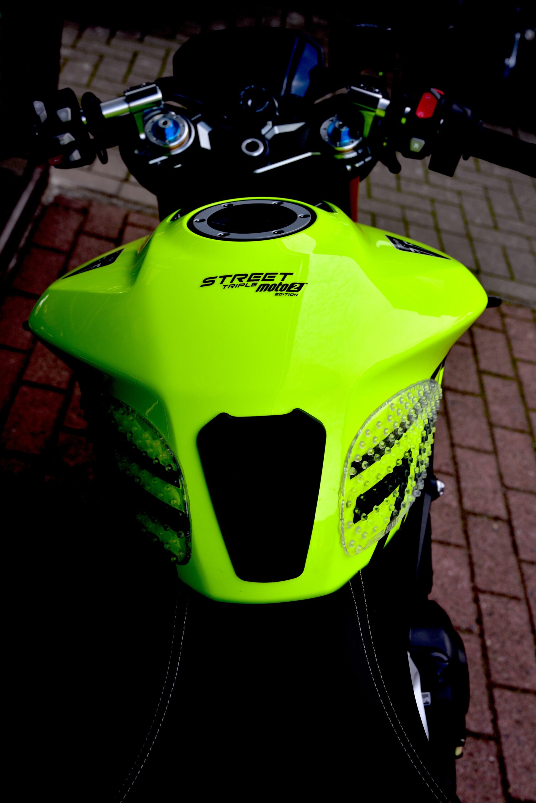 TRIUMPH STREET TRIPLE MOTO2 EDITION – Image 6