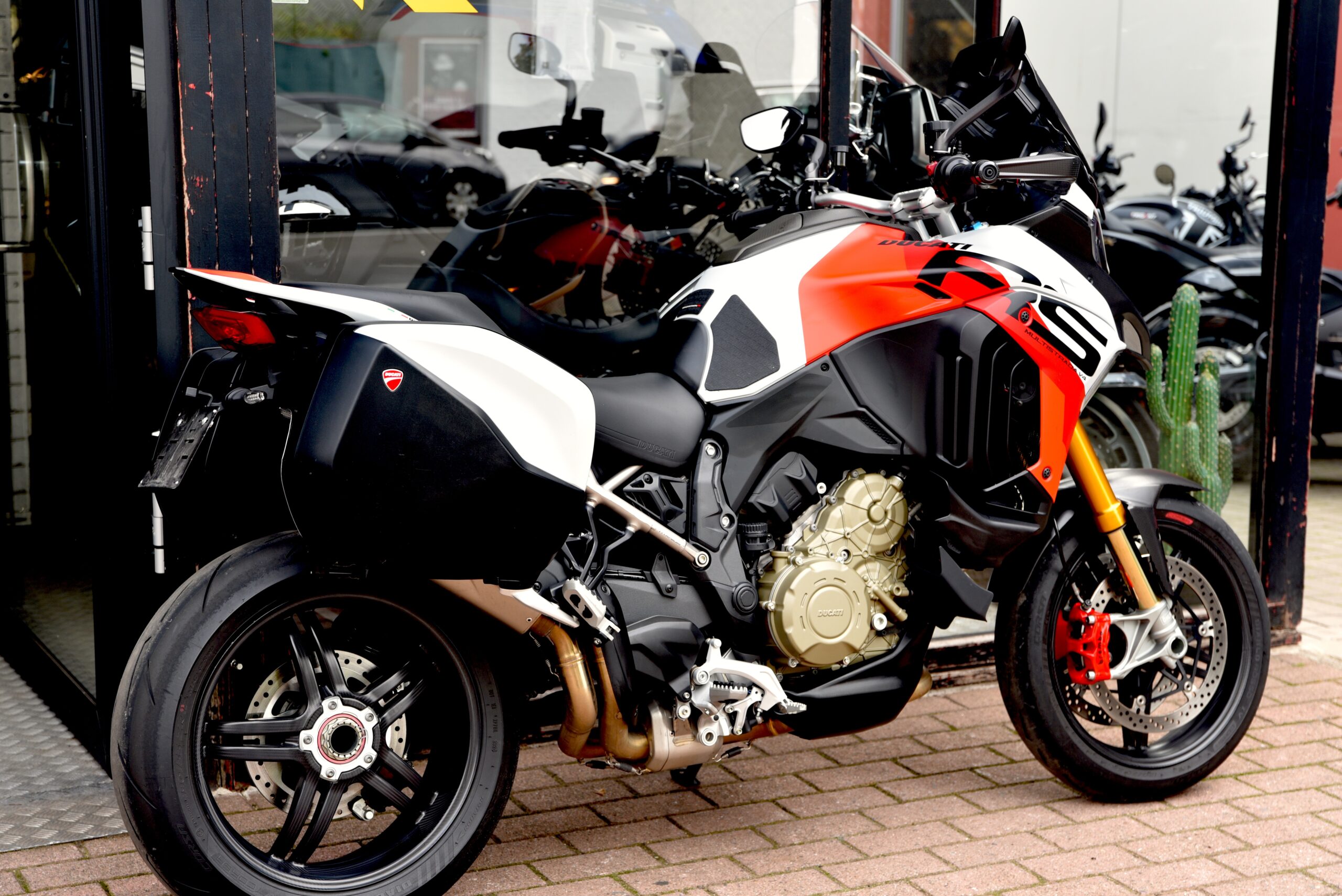 DUCATI MULTISTRADA V4 RS (TVAC) – Image 3