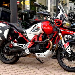 MOTO GUZZI V85 TT TRAVEL