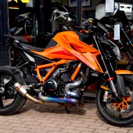 KTM 1390 SUPER DUKE R