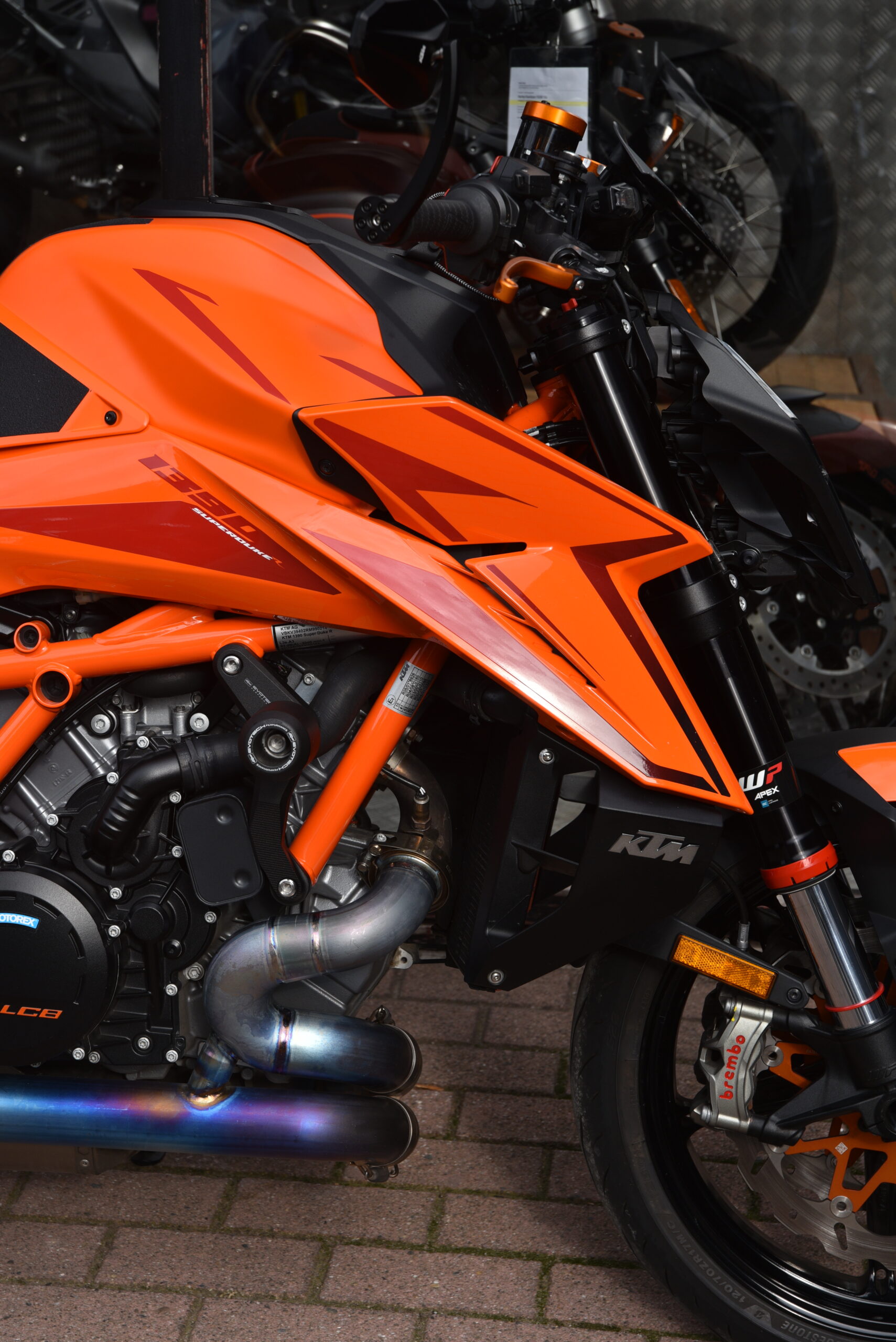 KTM 1390 SUPER DUKE R – Image 4