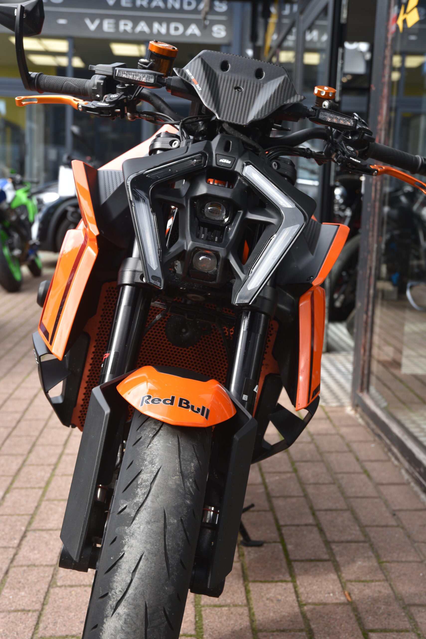KTM 1390 SUPER DUKE R – Image 5