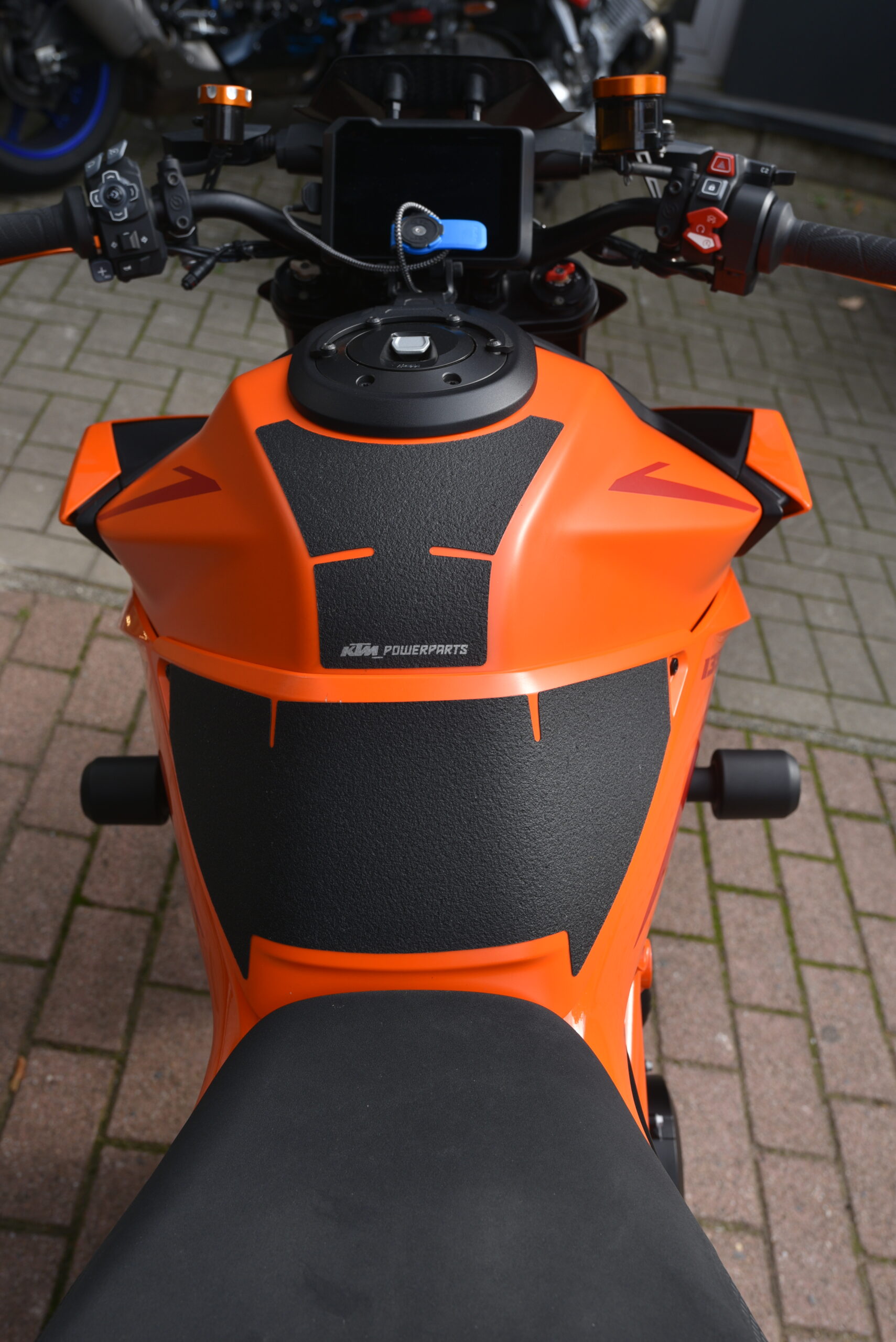 KTM 1390 SUPER DUKE R – Image 6