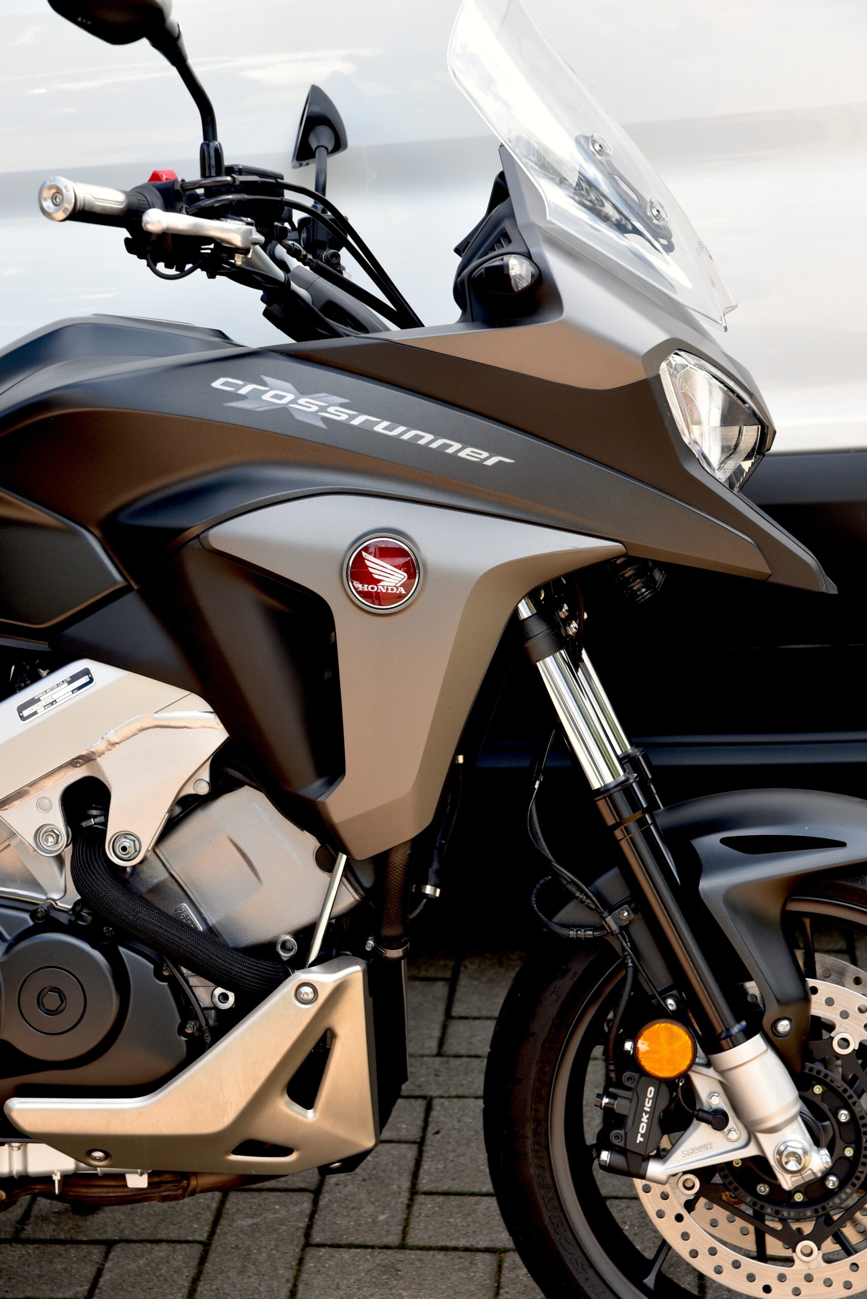 HONDA VFR800X CROSSRUNNER – Image 4