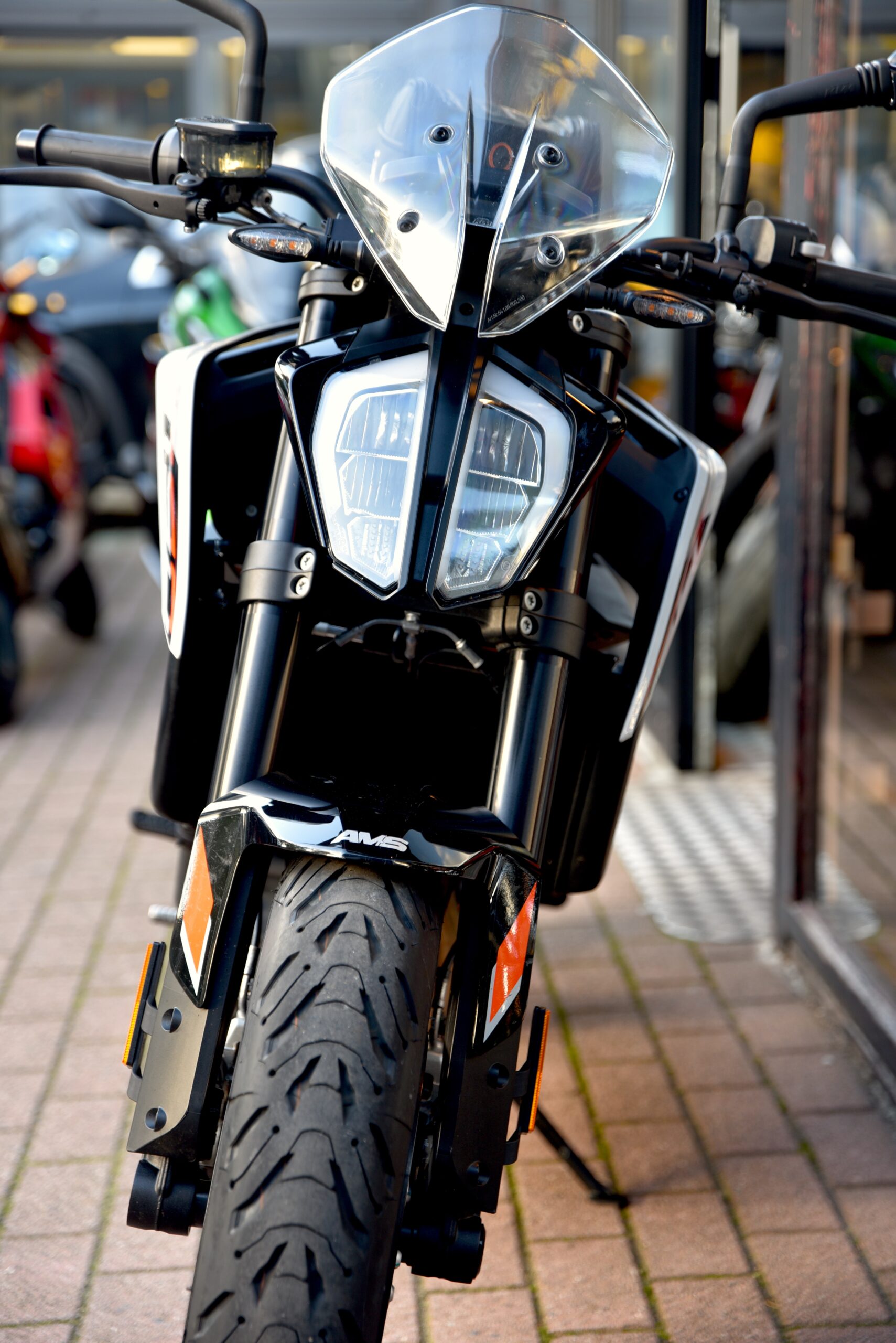 KTM 790 DUKE – Image 5