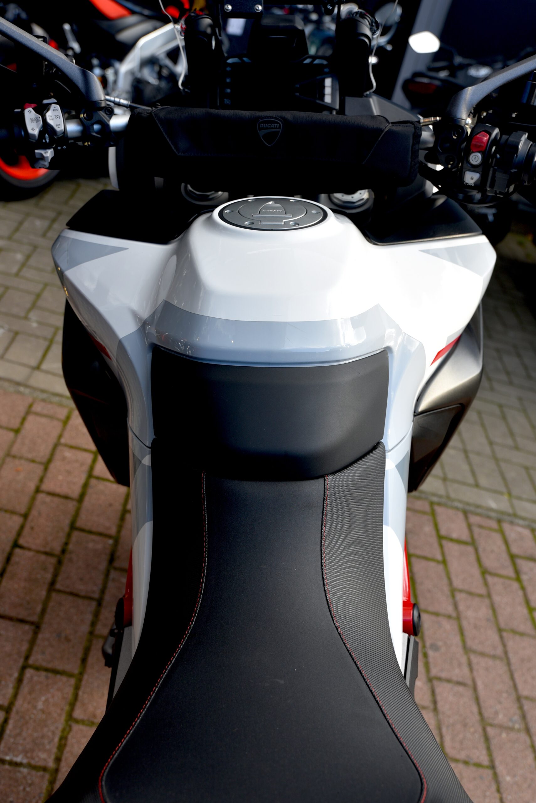 DUCATI MULTISTRADA 950 S – Image 6