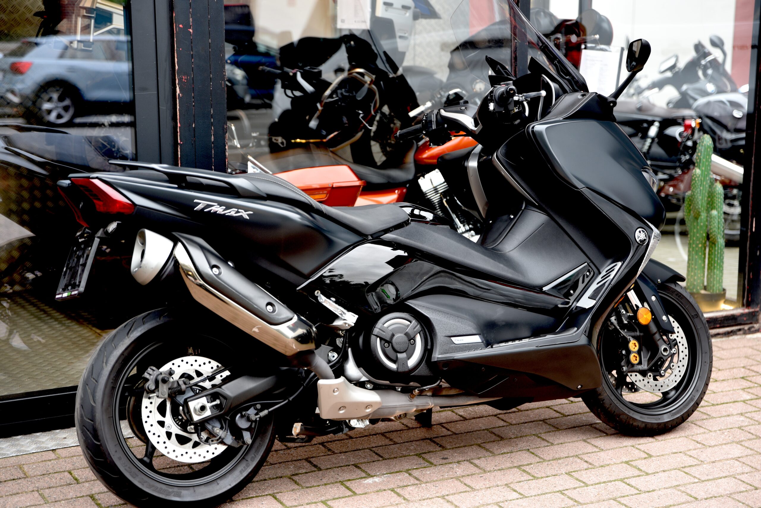 YAMAHA TMAX 530 SX – Image 3