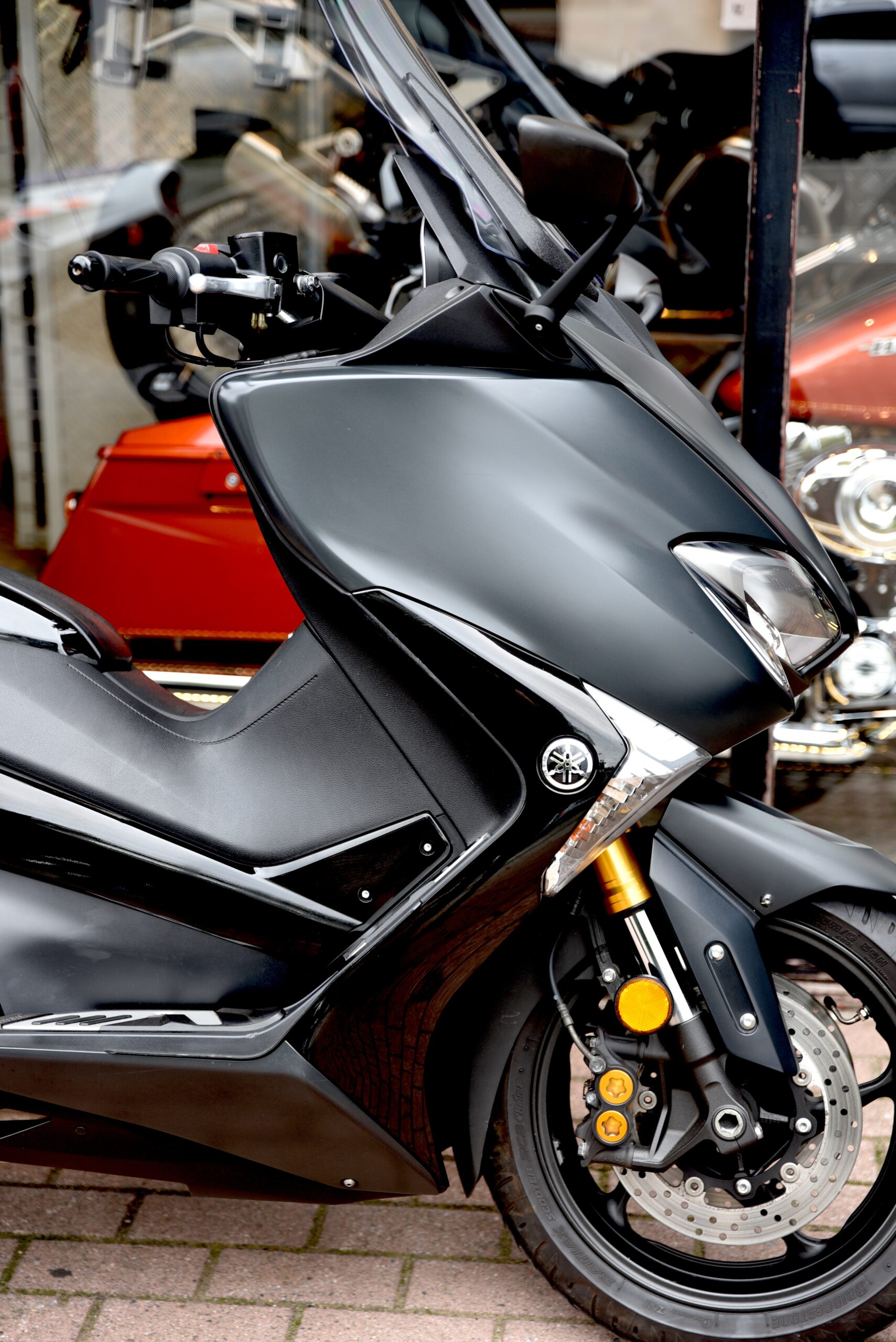 YAMAHA TMAX 530 SX – Image 4