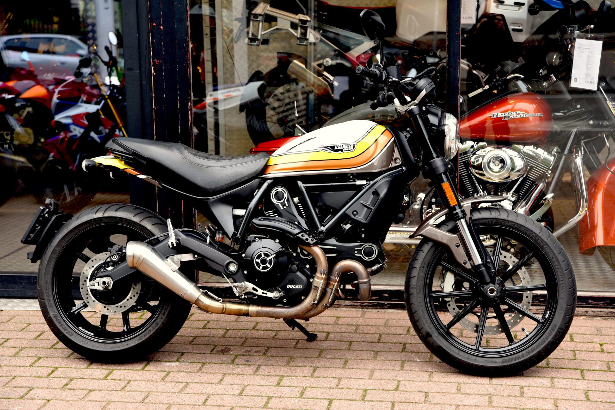 DUCATI SCRAMBLER MACH 2.0 – Image 2