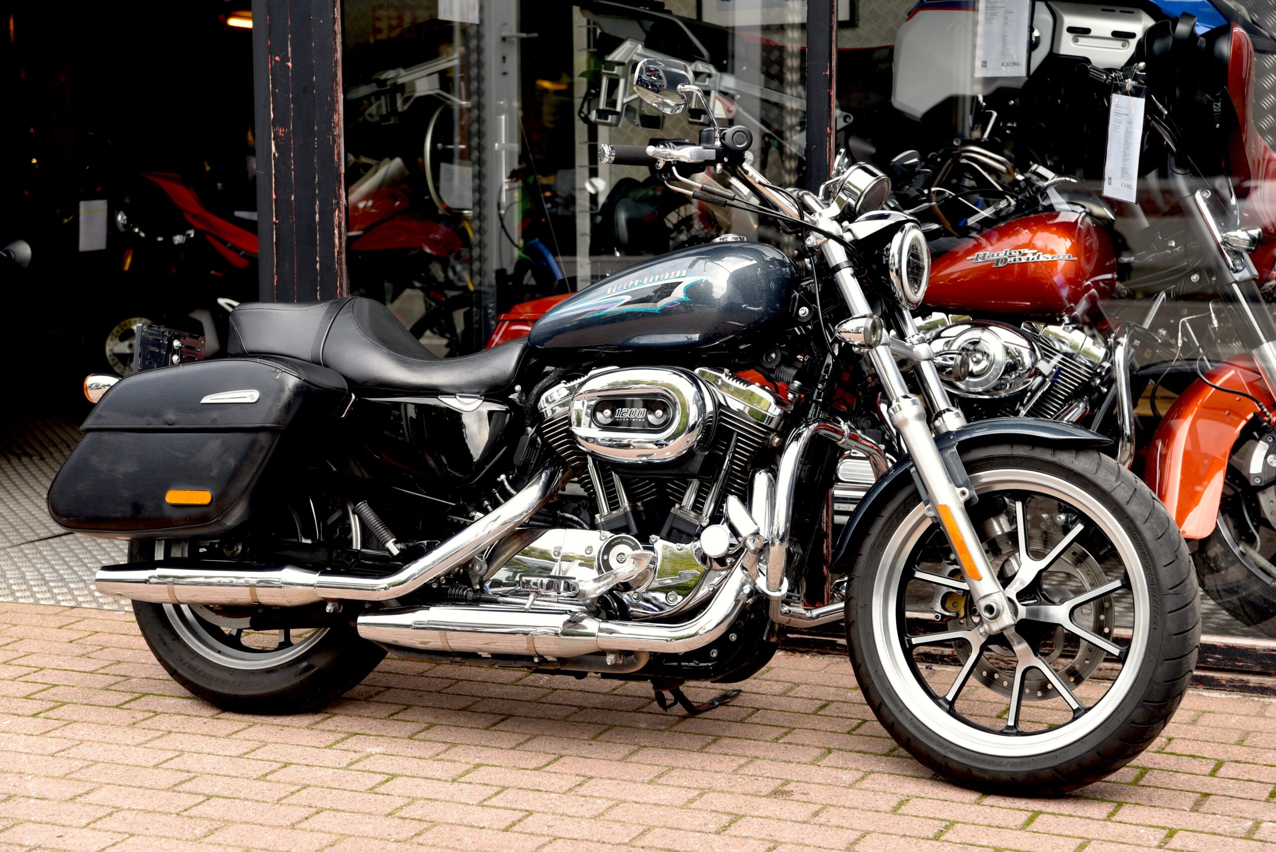 HARLEY DAVIDSON 1200 SUPERLOW