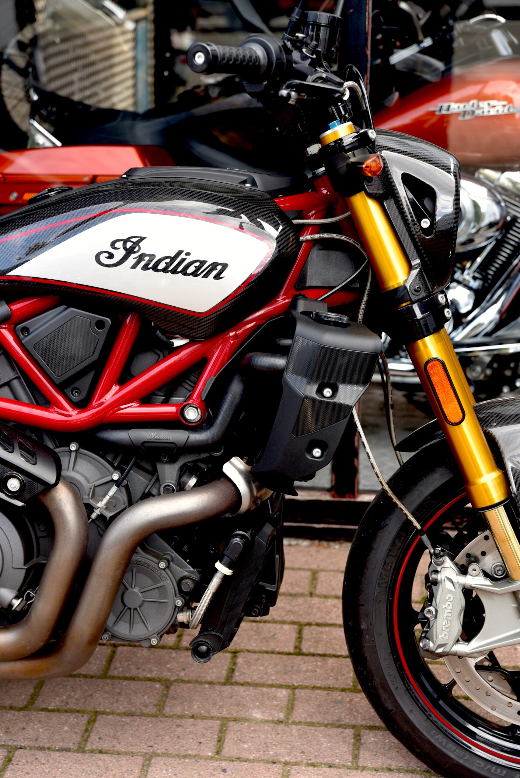 INDIAN FTR 1200 R CARBON – Image 4
