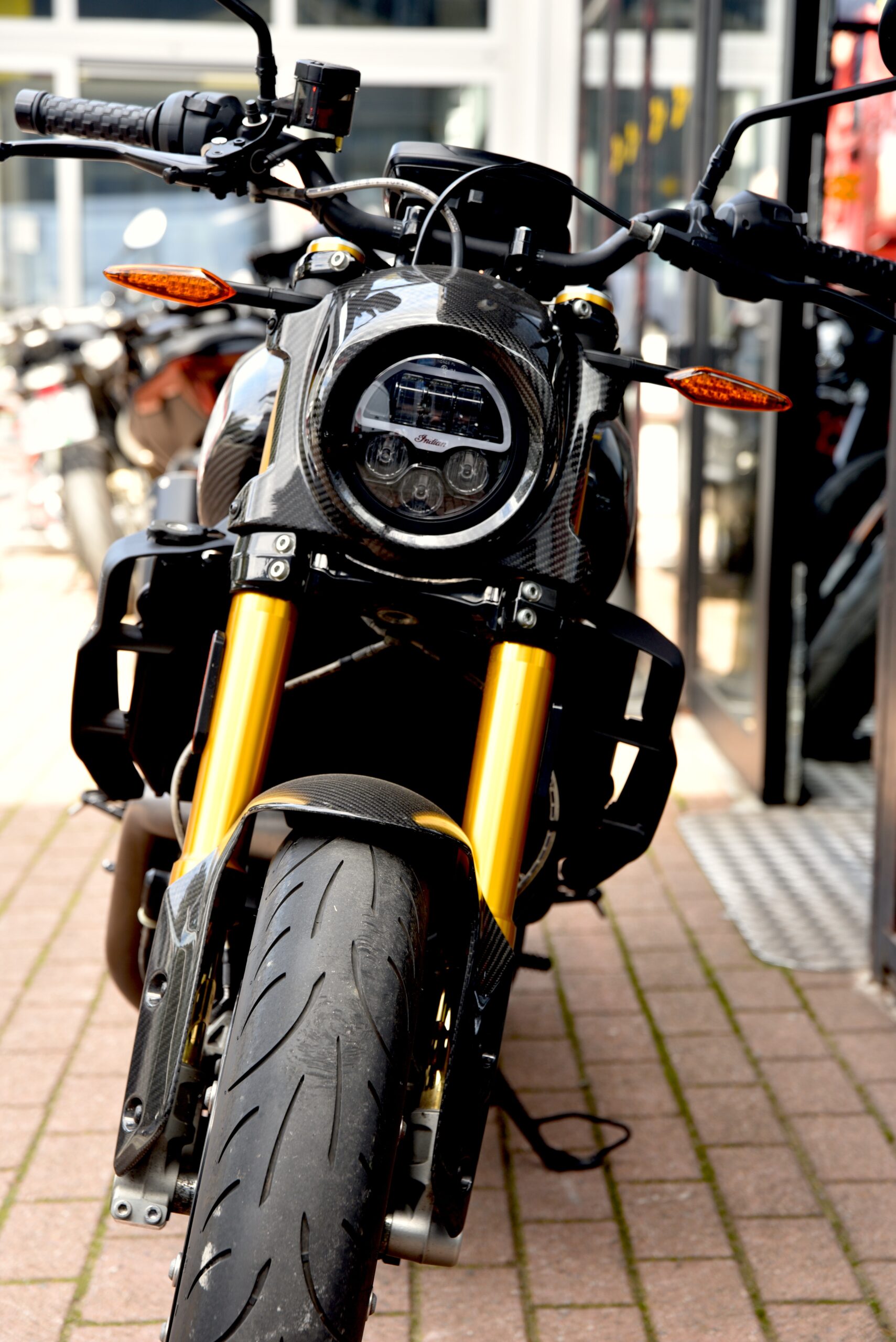 INDIAN FTR 1200 R CARBON – Image 5