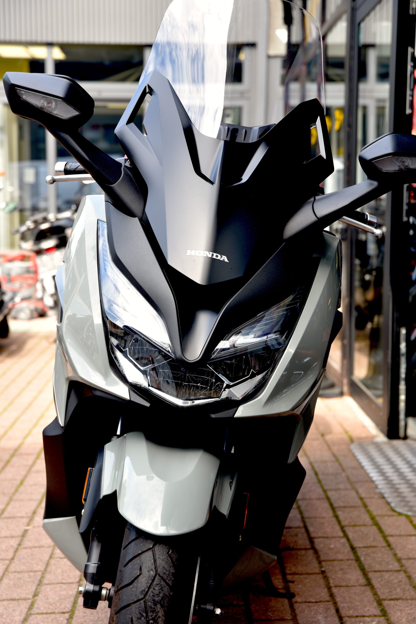 HONDA FORZA 350 – Image 5