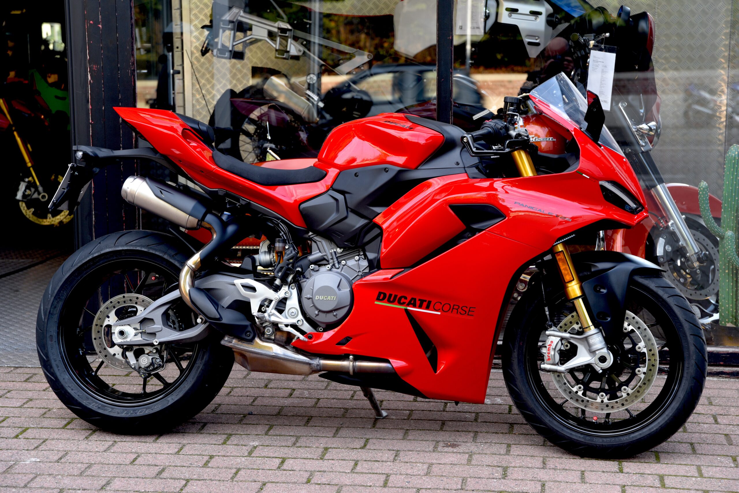 DUCATI PANIGALE V2S – Image 2