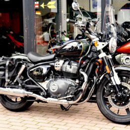 ROYAL ENFIELD SUPER METEOR 650