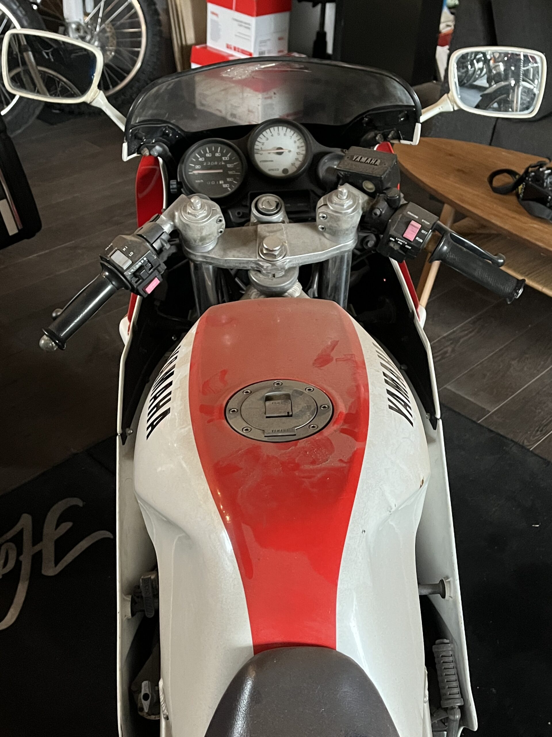 YAMAHA TZR 250 – Image 4