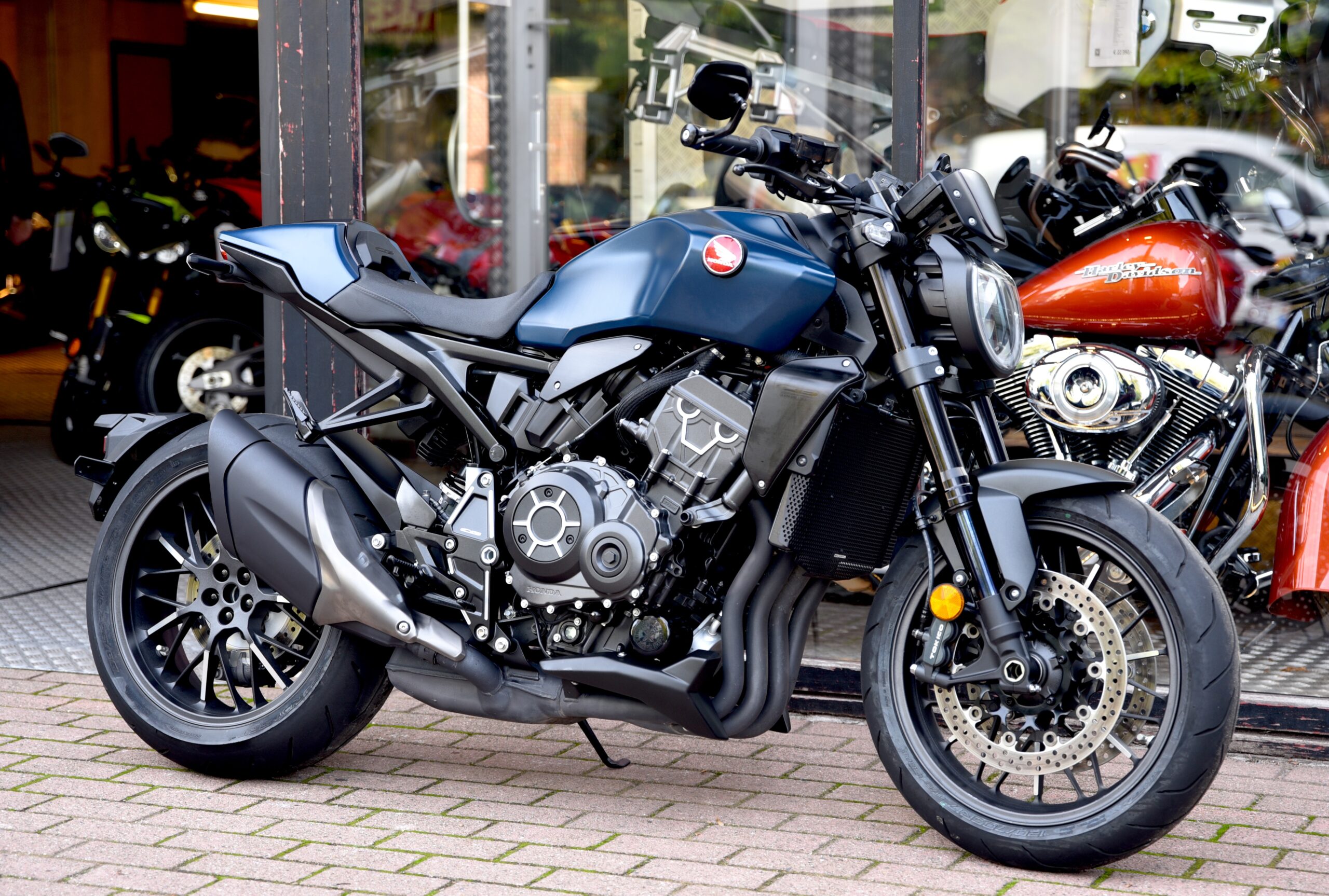 HONDA CB 1000 R BLACK EDITION