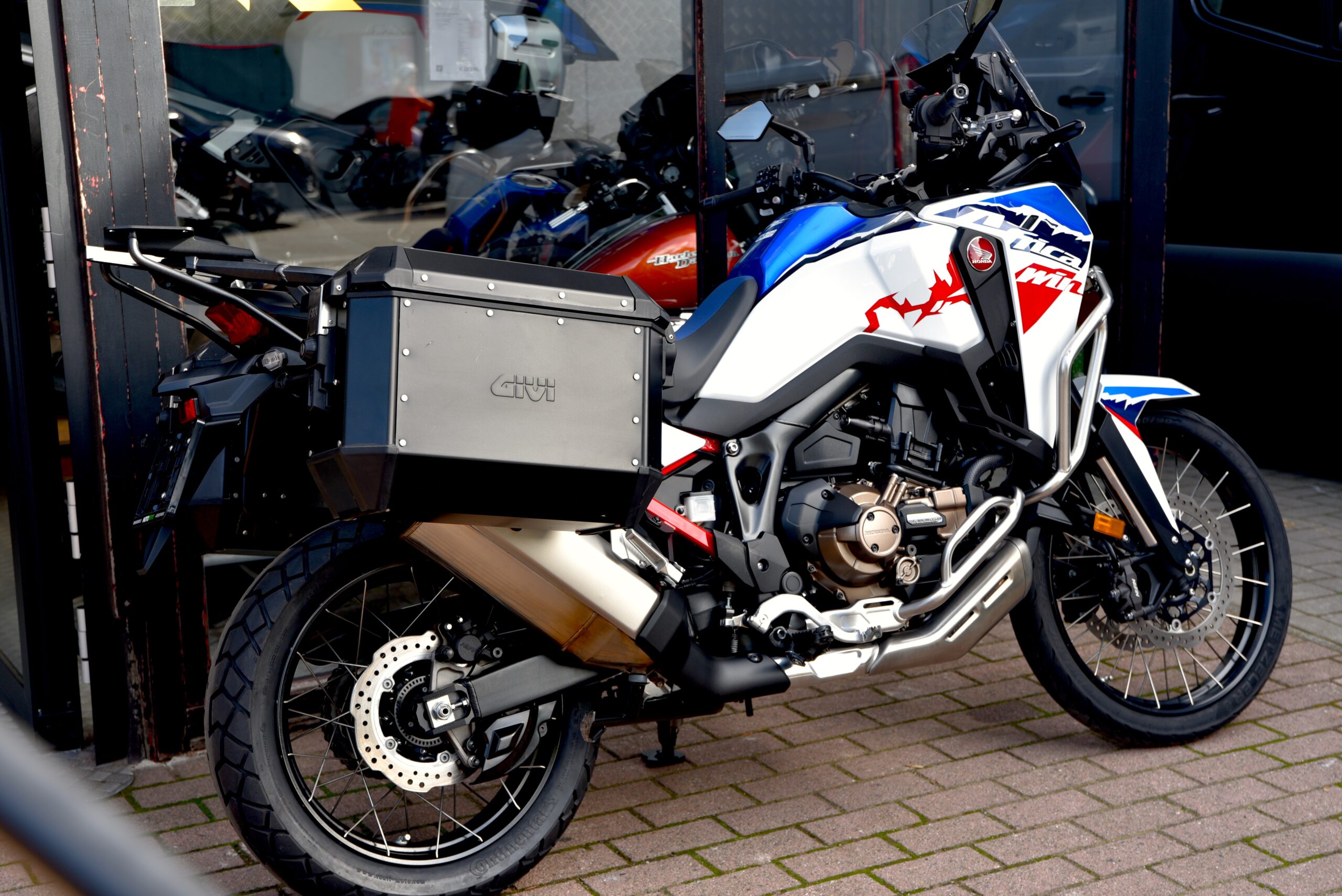 HONDA CRF 1100 AFRICA TWIN ES DCT – Image 3