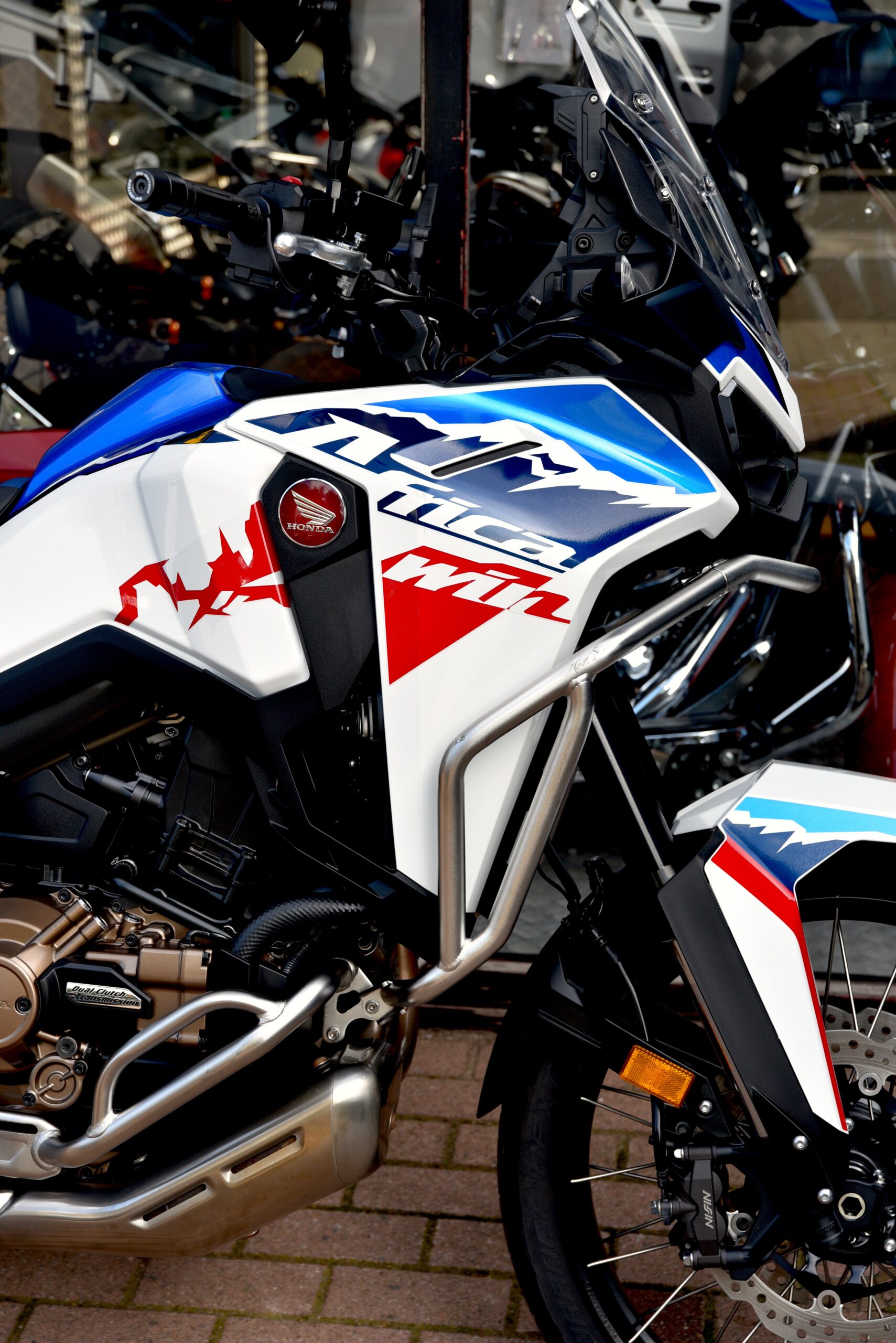 HONDA CRF 1100 AFRICA TWIN ES DCT – Image 4