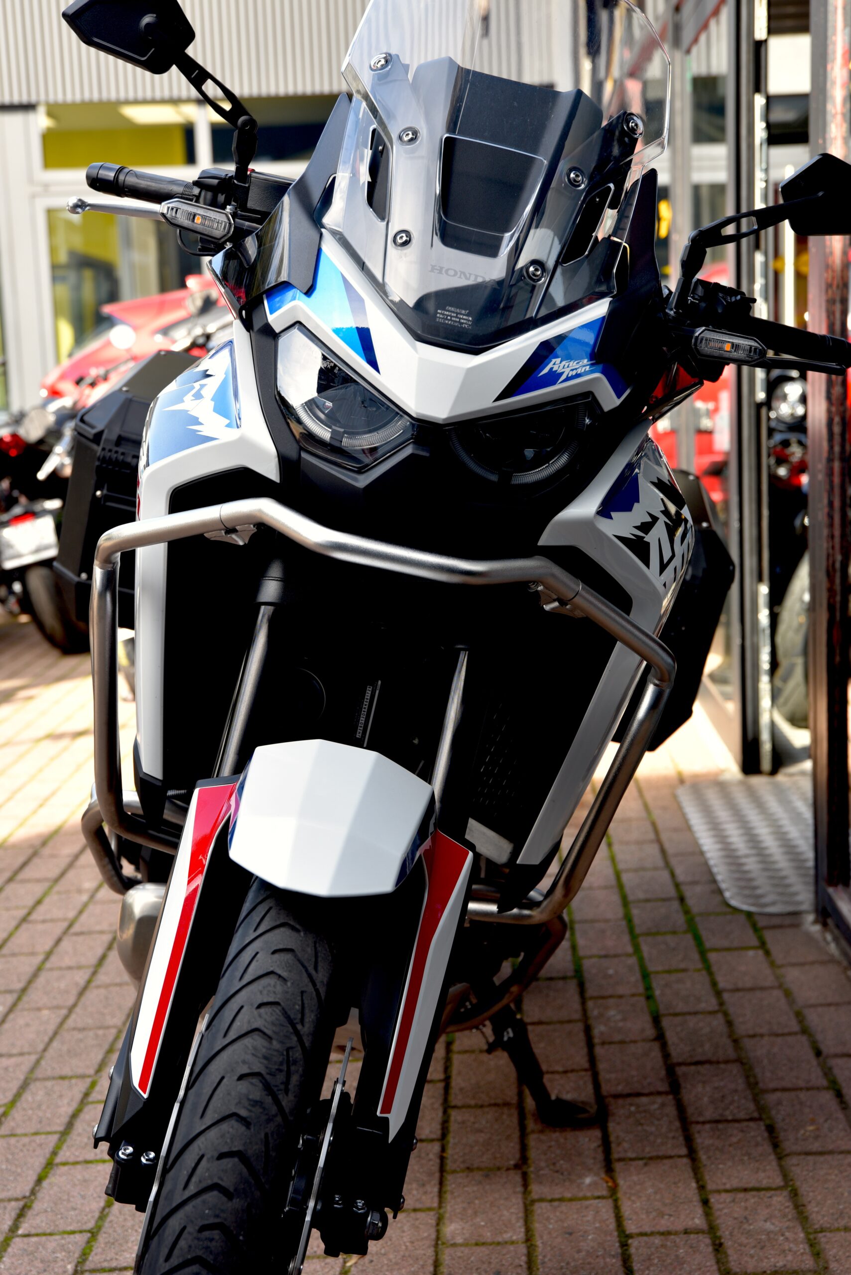 HONDA CRF 1100 AFRICA TWIN ES DCT – Image 5