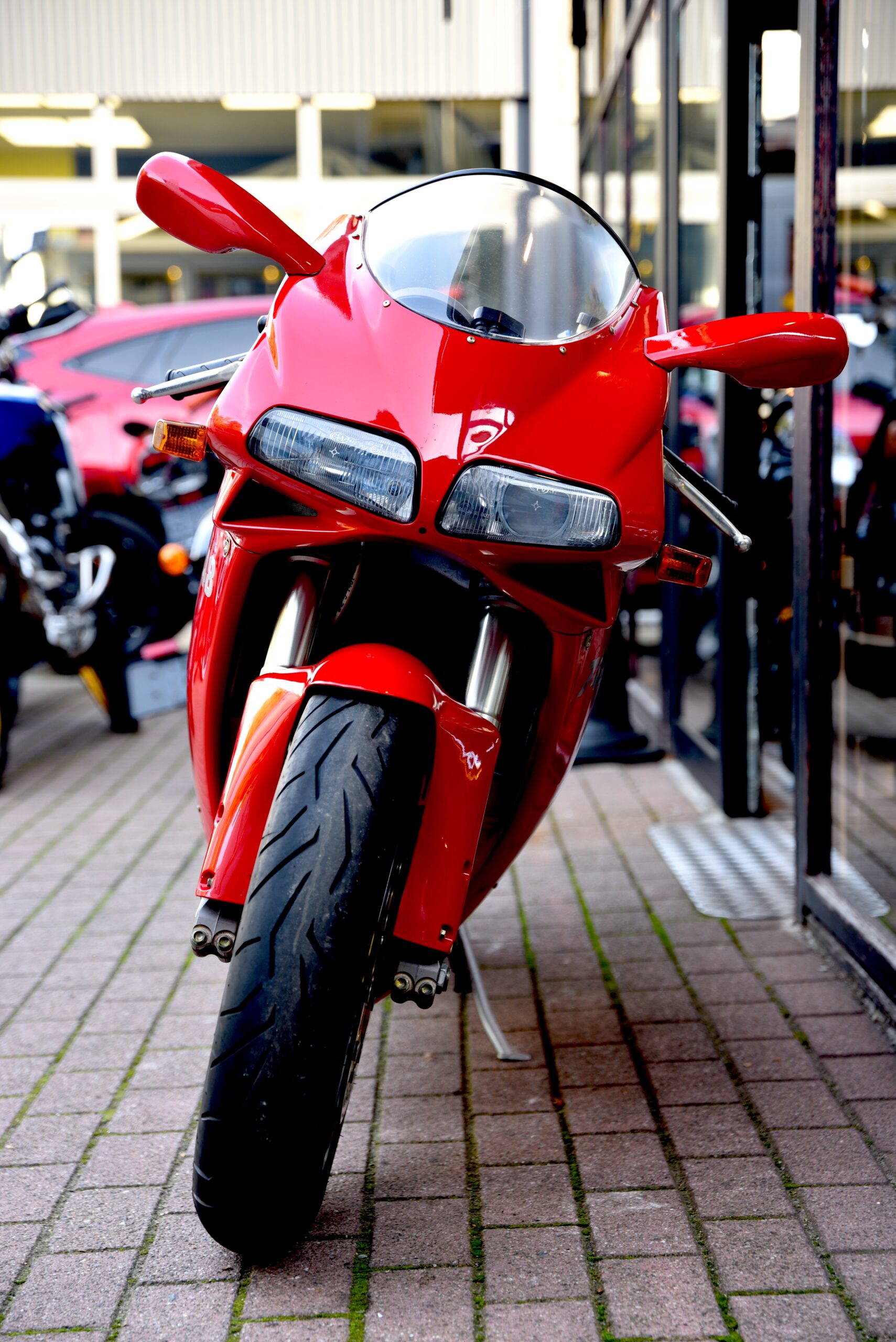 DUCATI 748 S – Image 5