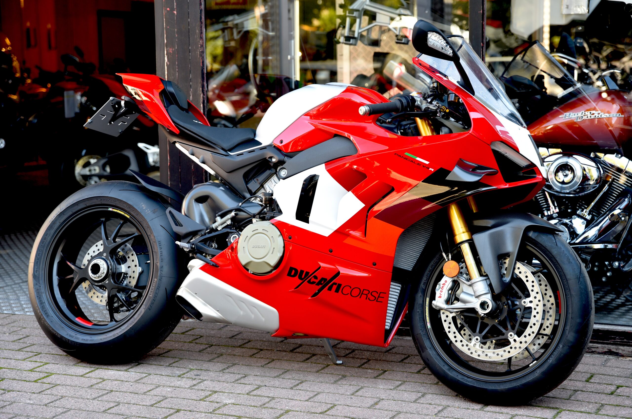 DUCATI PANIGALE V4 R