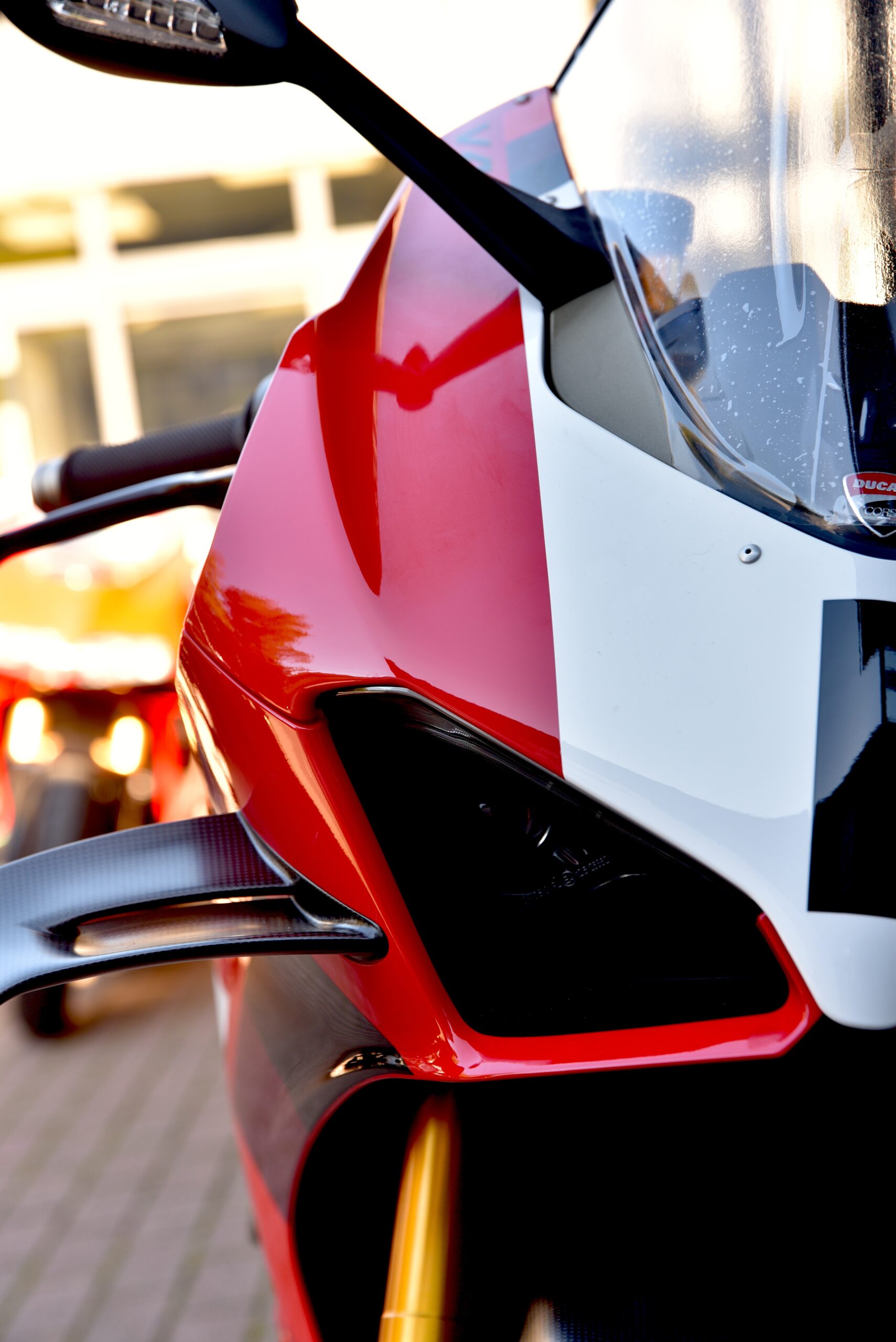 DUCATI PANIGALE V4 R – Image 9