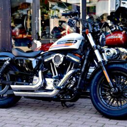HARLEY DAVIDSON 1200 FORTY EIGHT