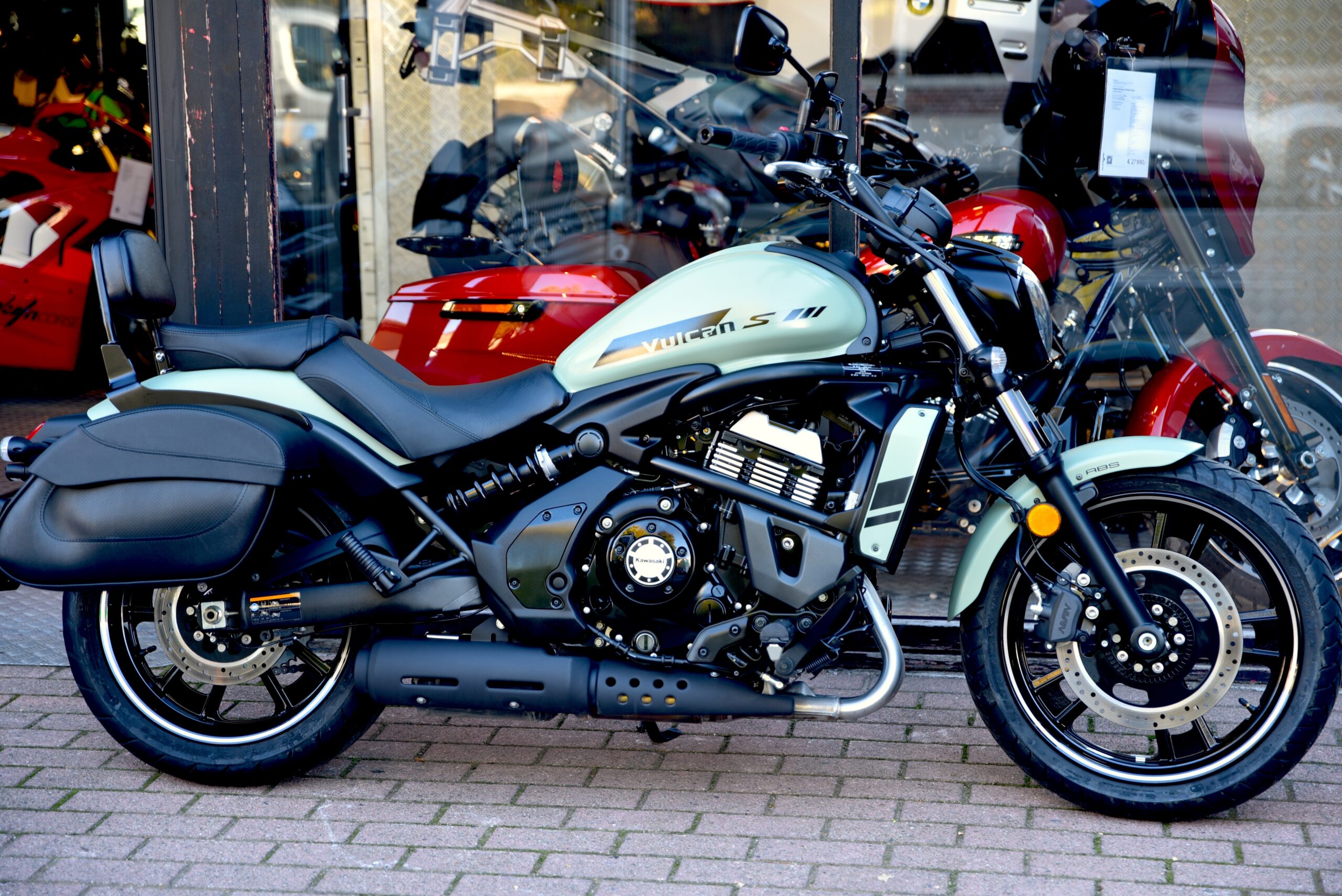 KAWASAKI VULCAN S – Image 2