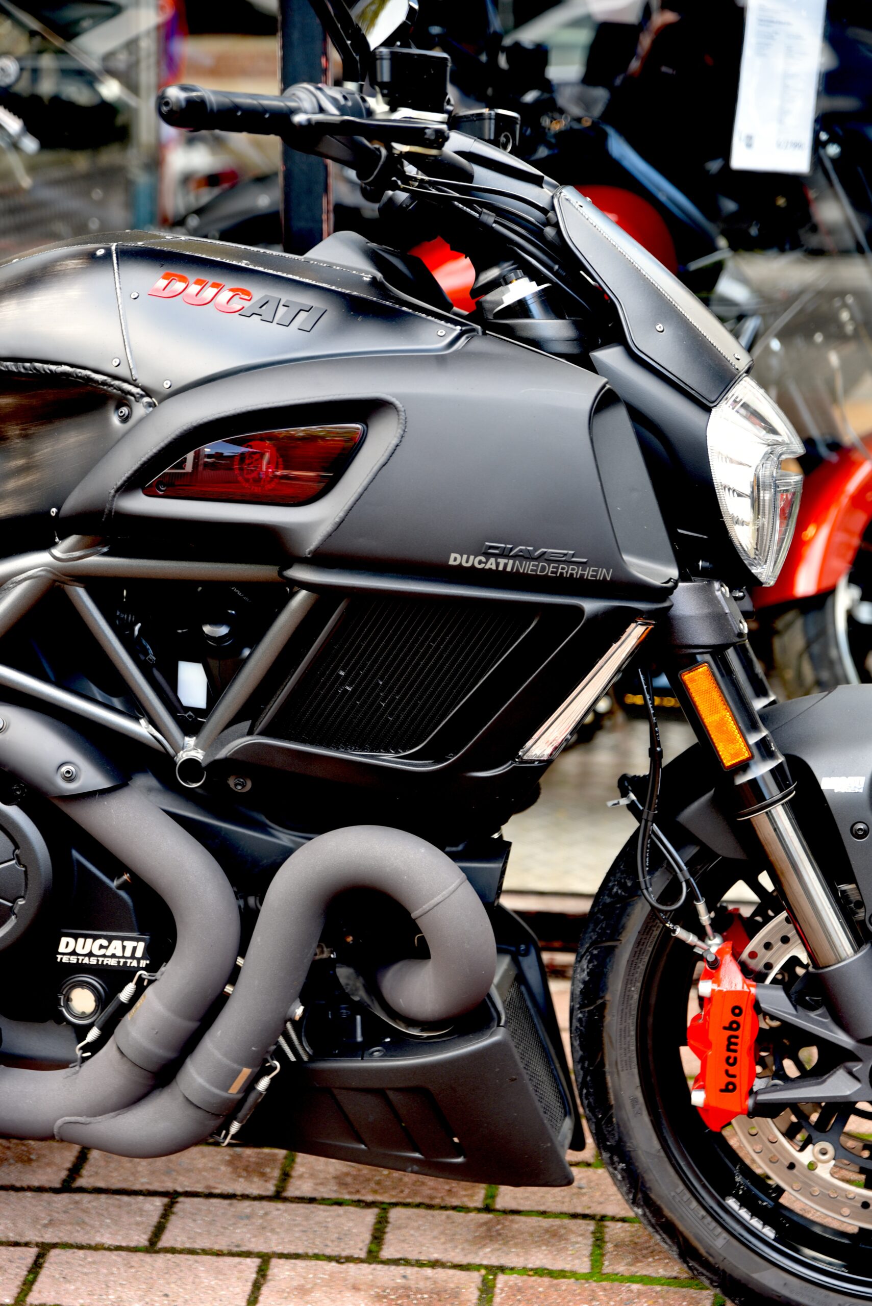 DUCATI DIAVEL DIESEL – Image 4
