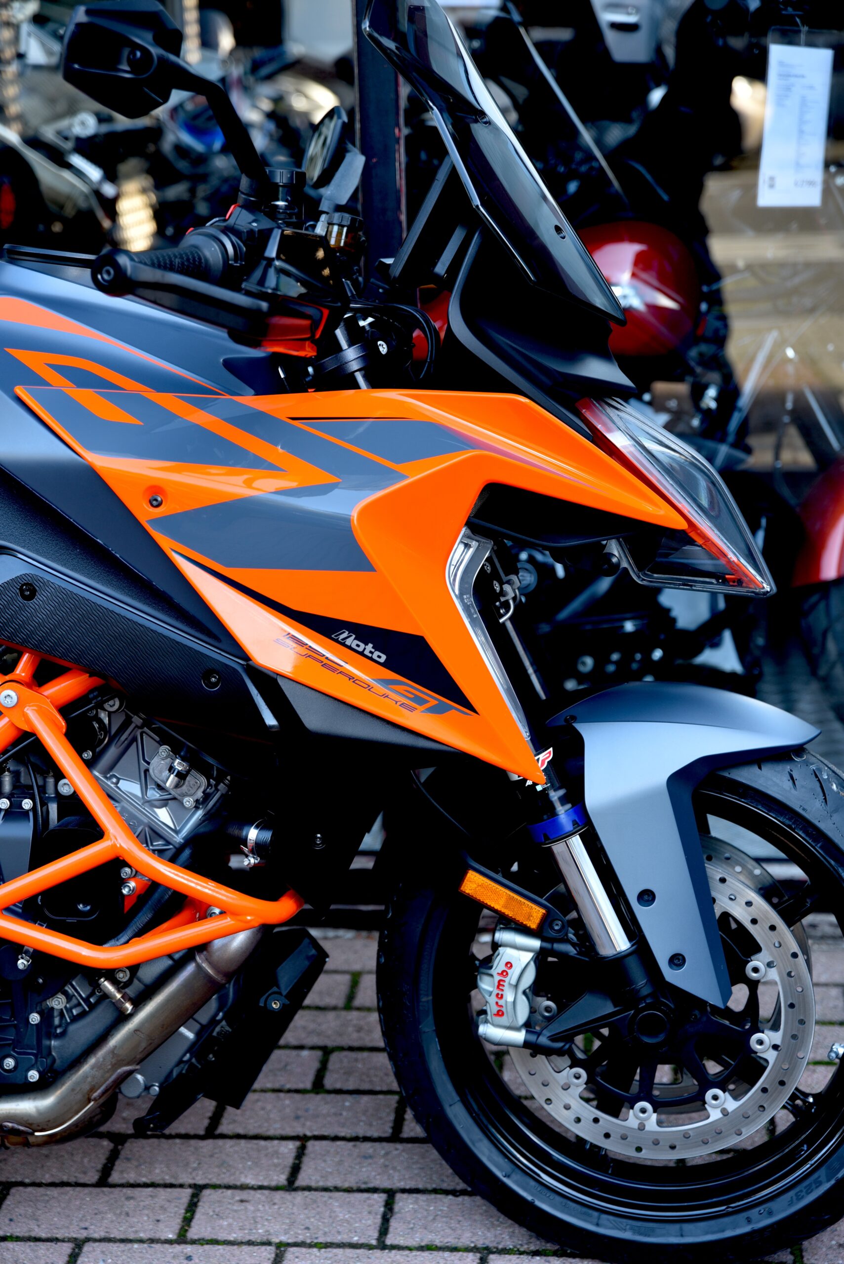 KTM 1290 SUPER DUKE GT – Image 4