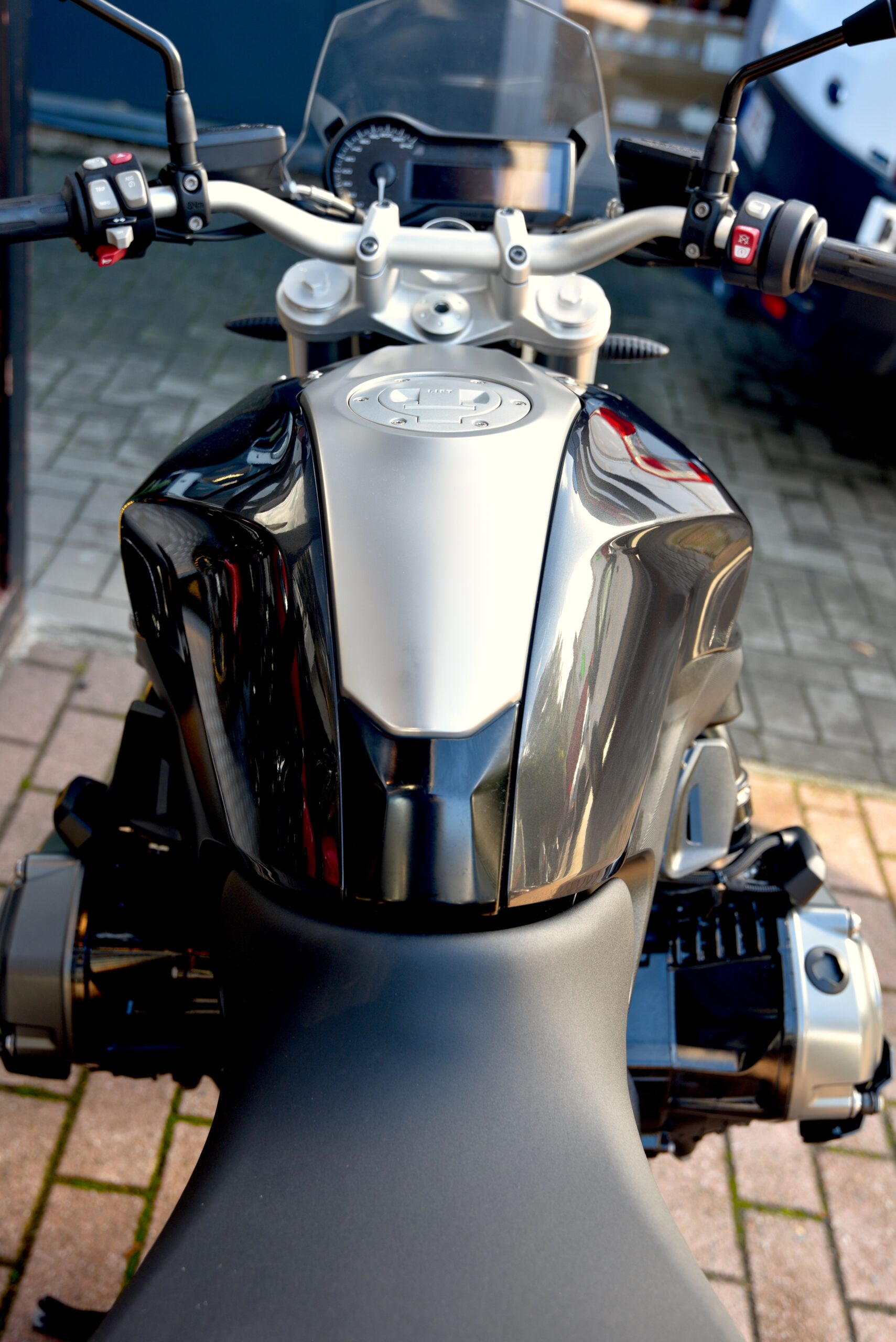 BMW R 1200 R – Image 6