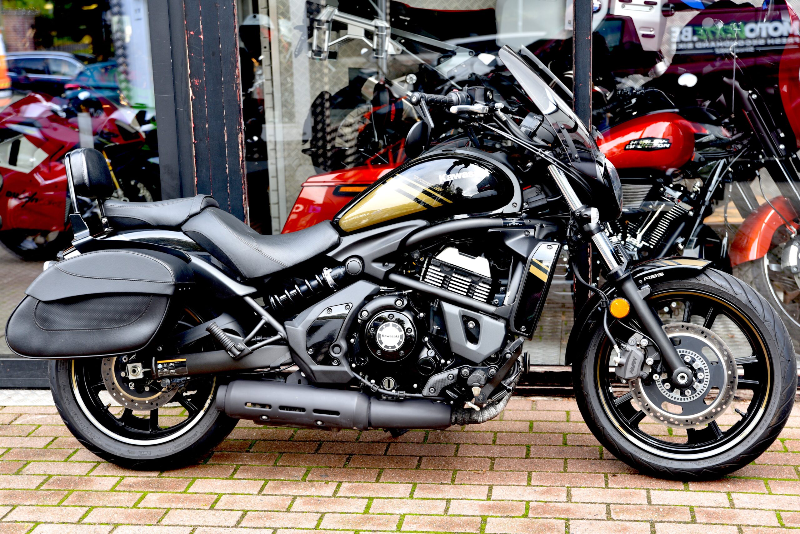 KAWASAKI VULCAN S – Image 2