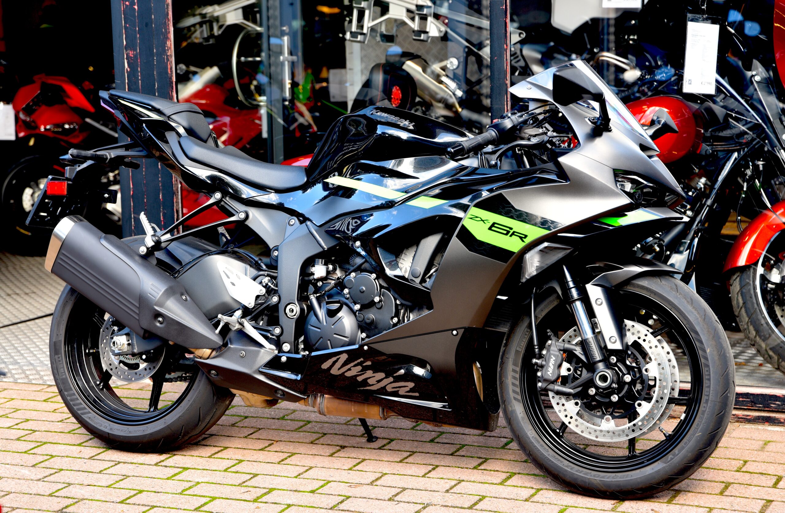 KAWASAKI NINJA ZX-6R