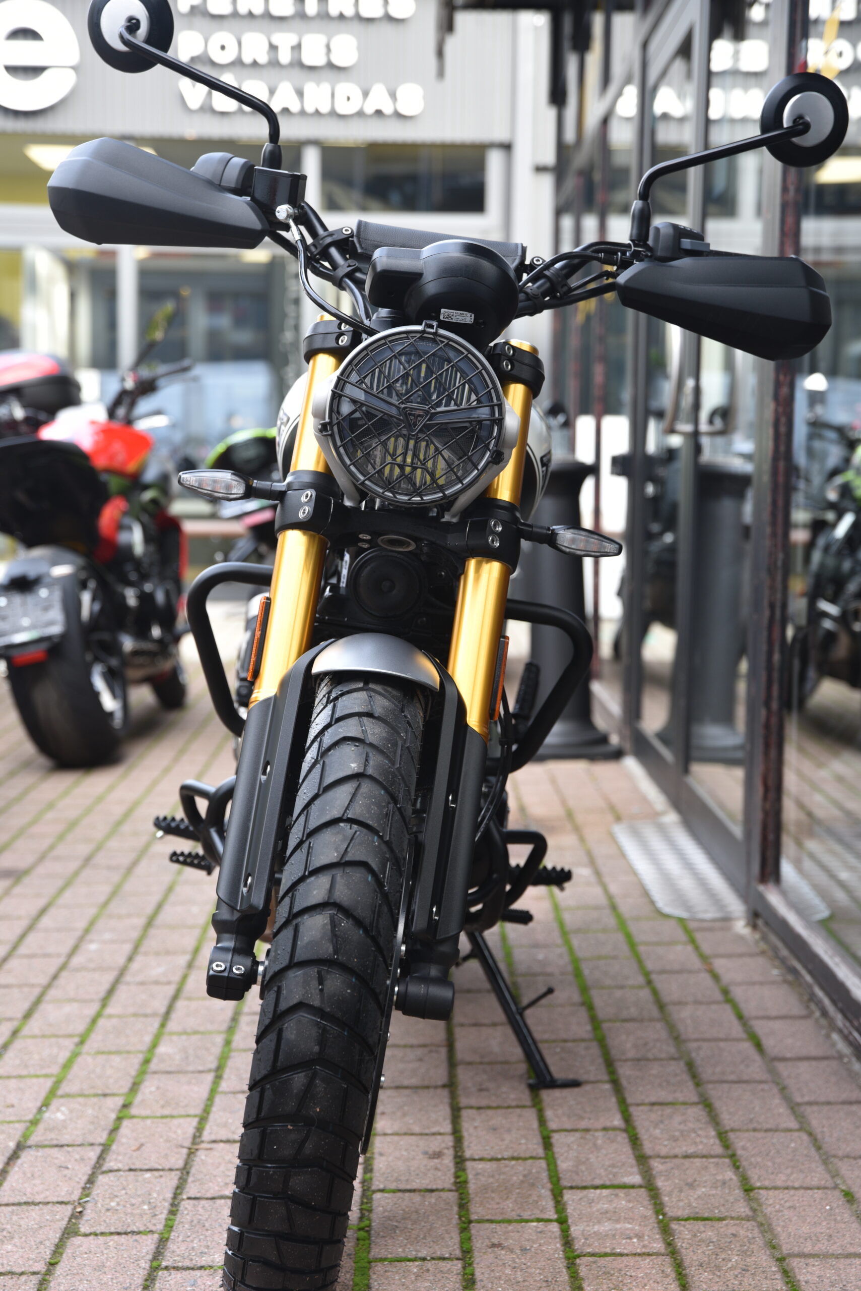 TRIUMPH SCRAMBLER 400 X – Image 5