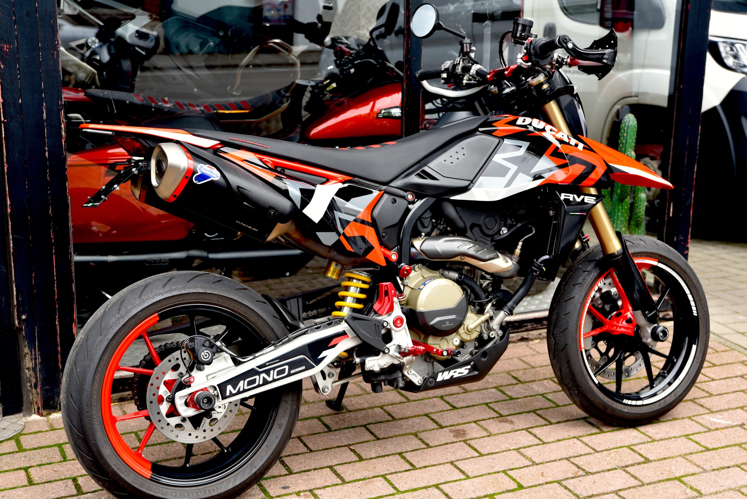 DUCATI HYPERMOTARD 698 MONO RVE – Image 3