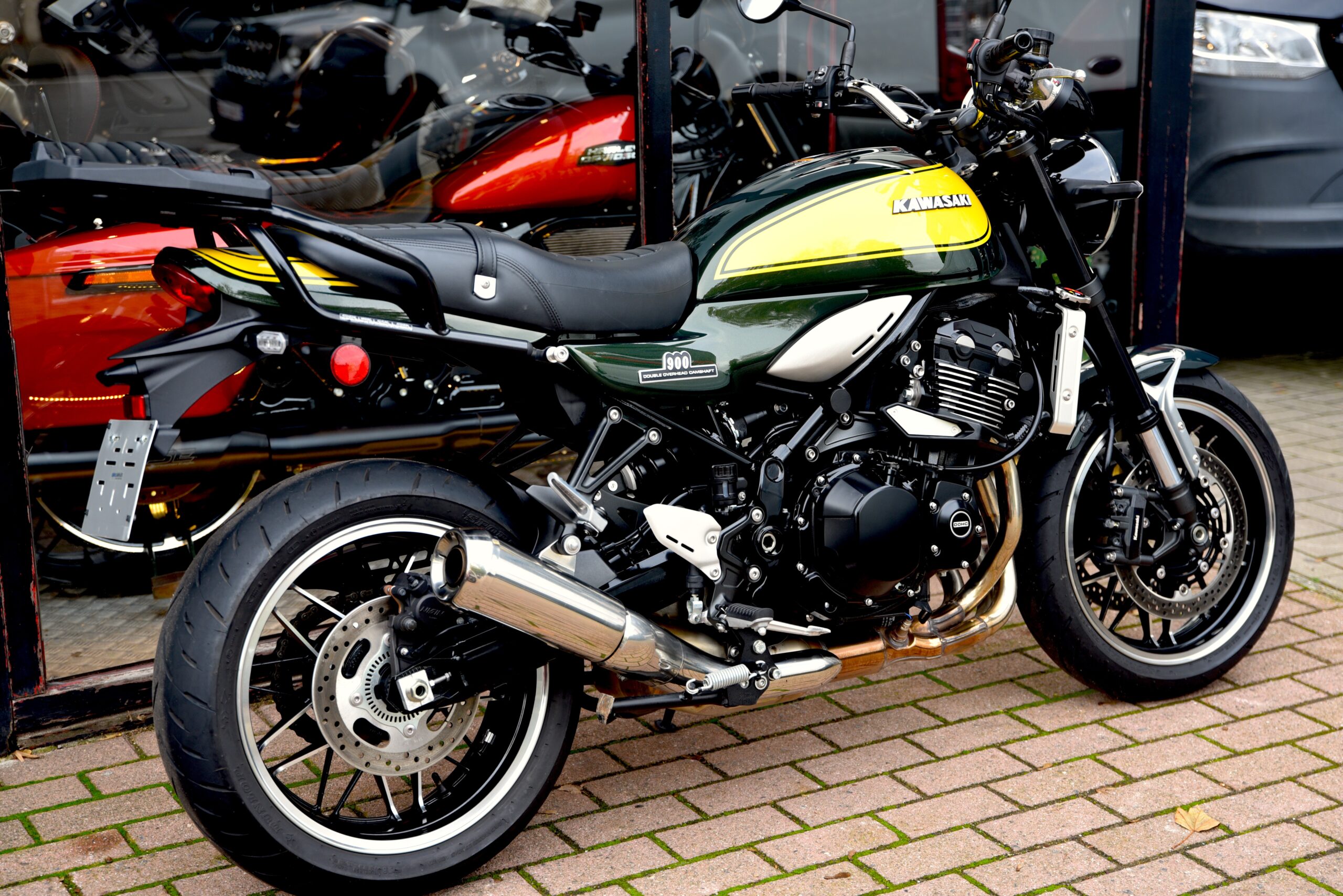 KAWASAKI Z 900 RS – Image 3