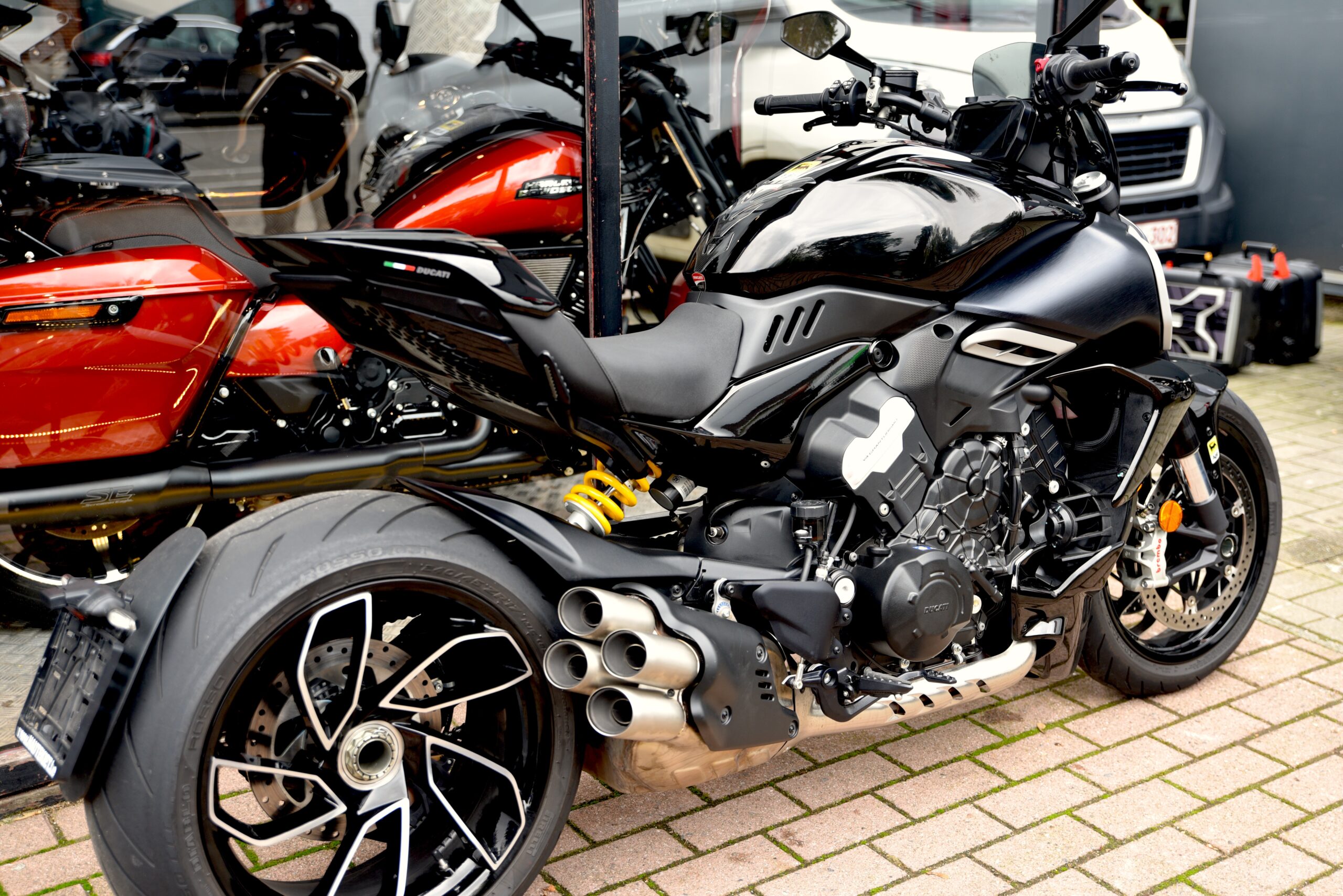 DUCATI DIAVEL V4 – Image 3