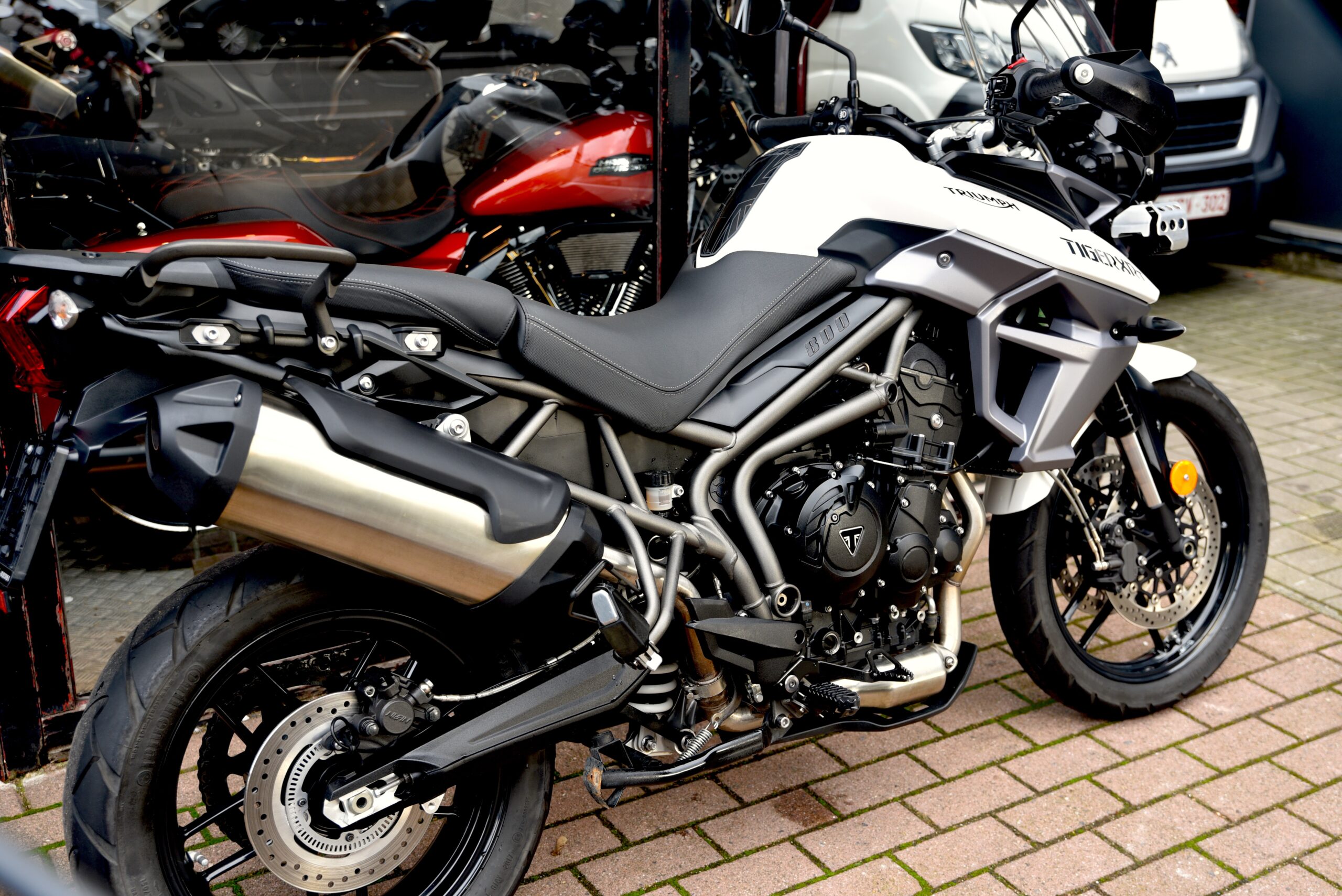 TRIUMPH TIGER 800 XRT – Image 3