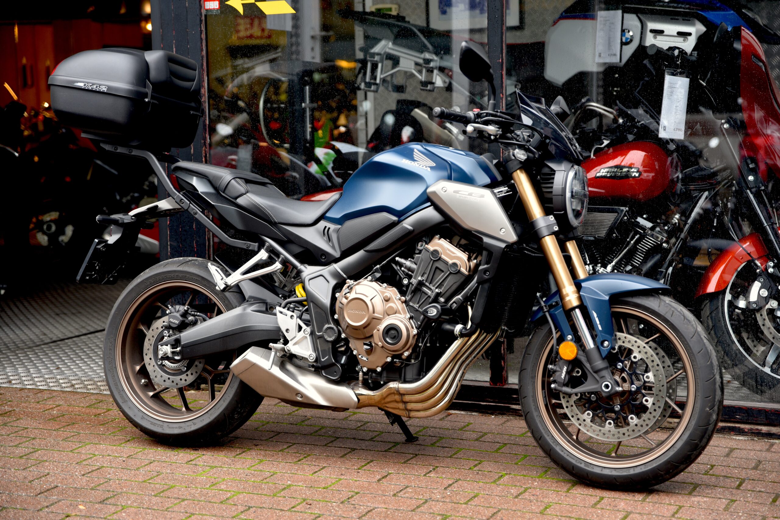 HONDA CB 650 R