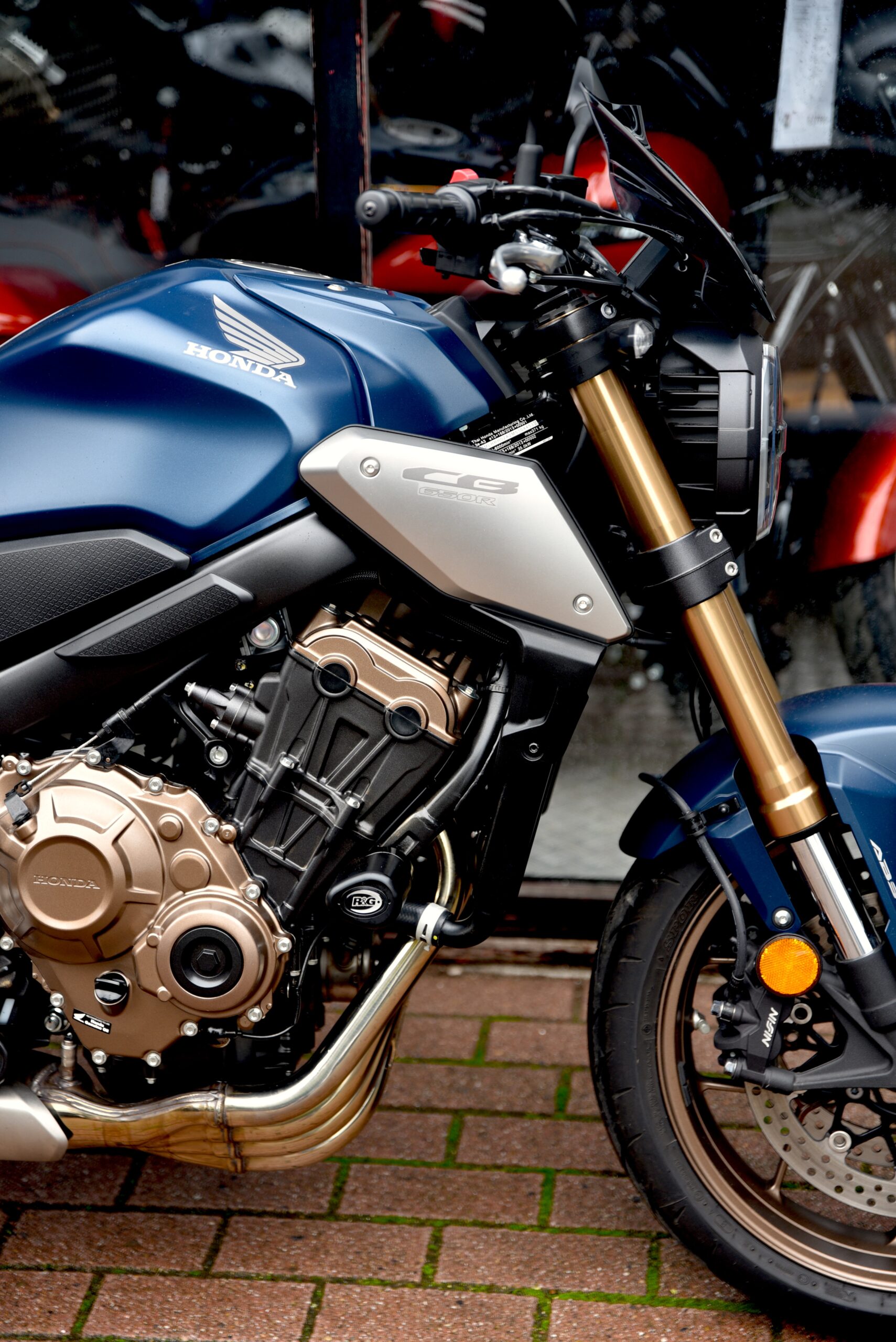 HONDA CB 650 R – Image 4