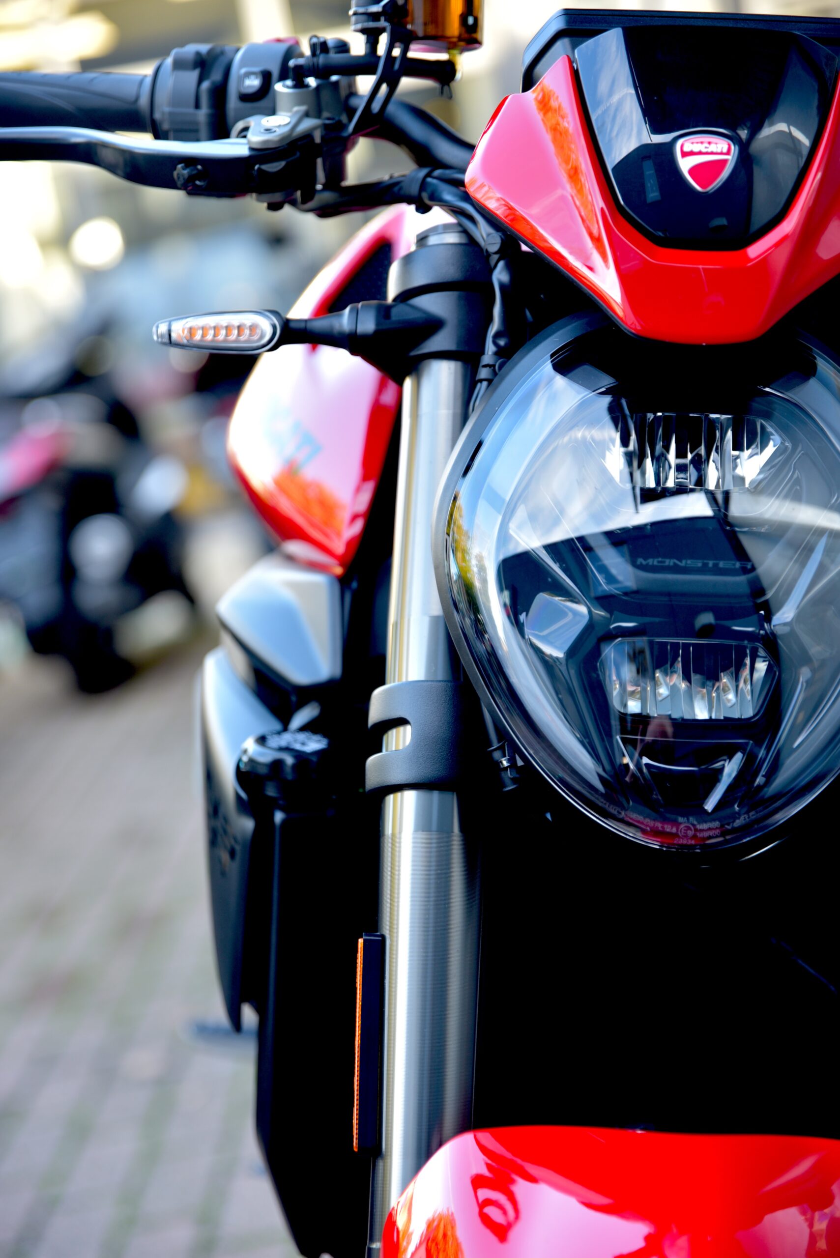 DUCATI MONSTER V2 – Image 8