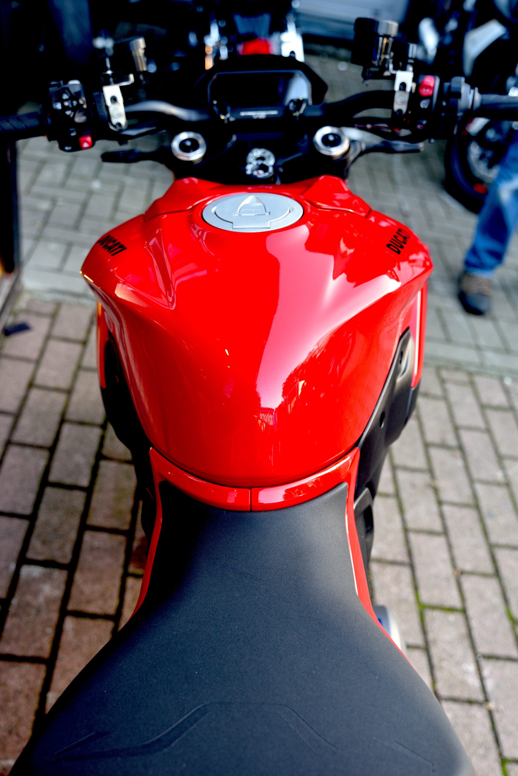 DUCATI STREETFIGHTER V2 – Image 6